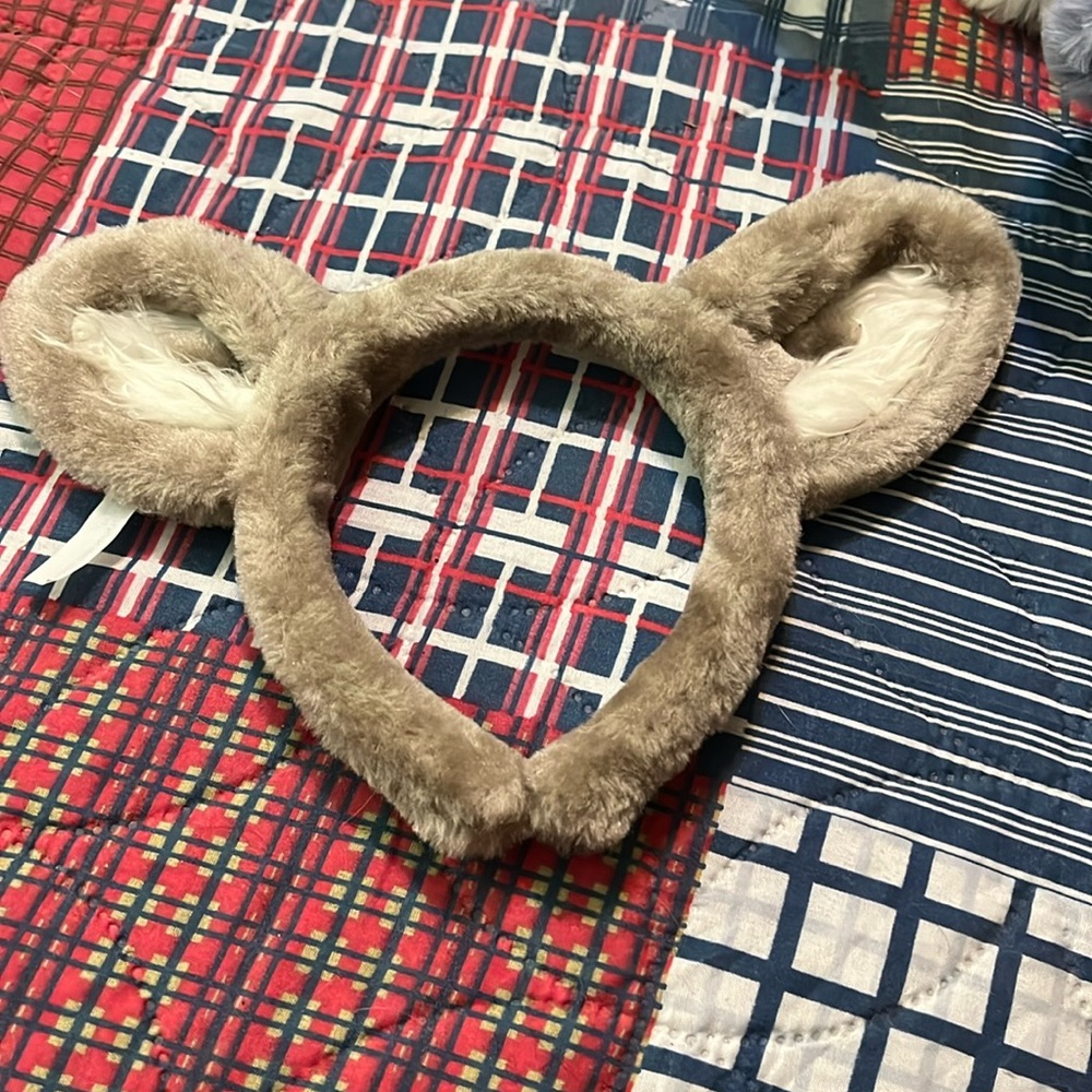 🎉SALE🎉$5 or 3 for $10🎉Great Wolf Lodge Ears Headband
